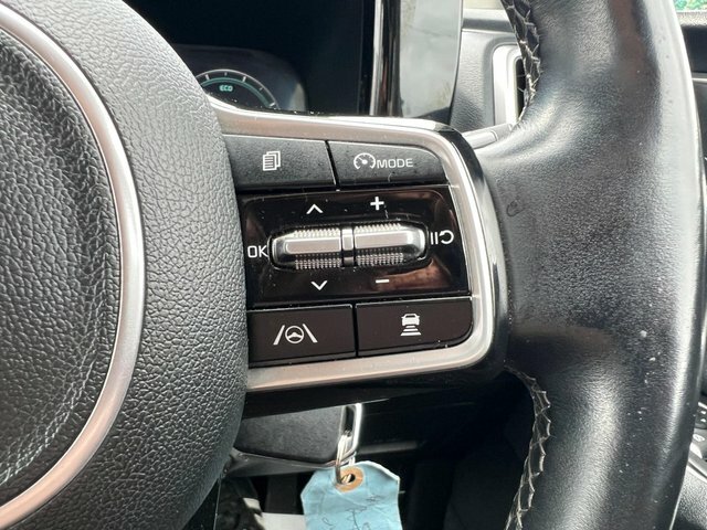 Kia Sorento Hybrid Black #33