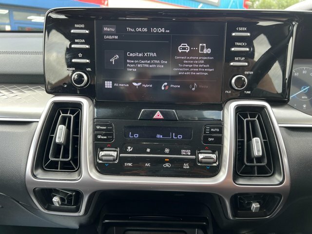 Kia Sorento Hybrid Black #44