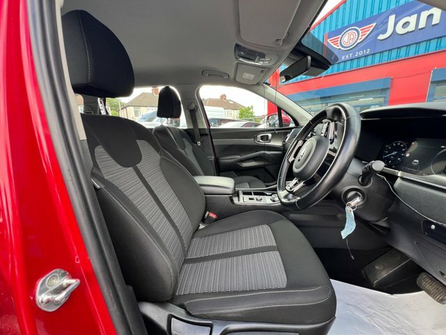 Kia Sorento Hybrid Black #30