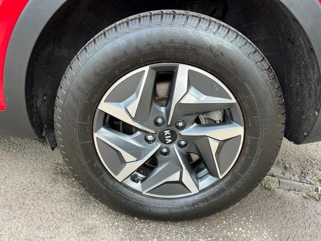 Kia Sorento Hybrid Black #40