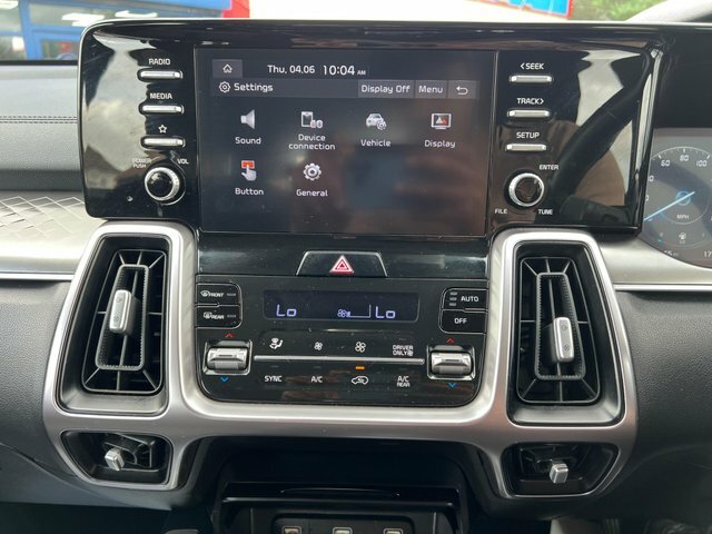 Kia Sorento Hybrid Black #45