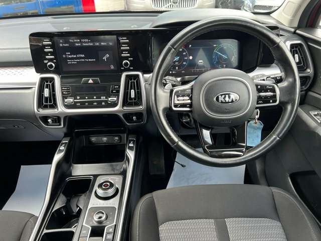 Kia Sorento Hybrid Black #28