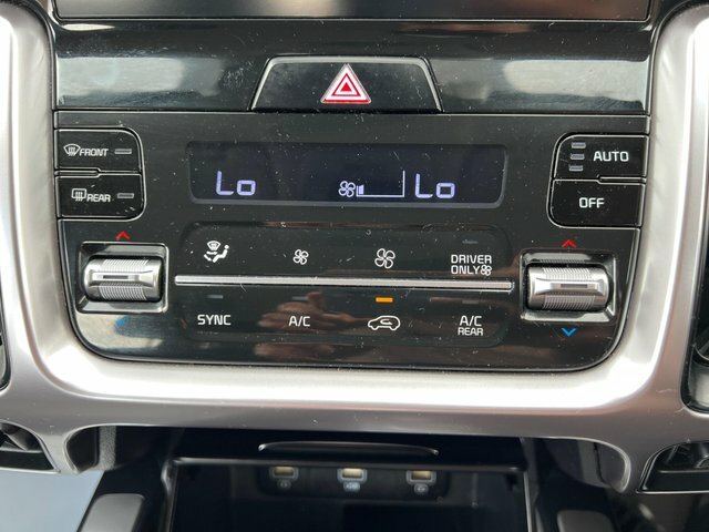 Kia Sorento Hybrid Black #46