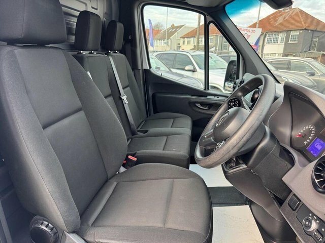 Mercedes-Benz Sprinter 2020 2.1 314 Cdi Progressive Rwd L3 H2 Euro 6 Ss White #3