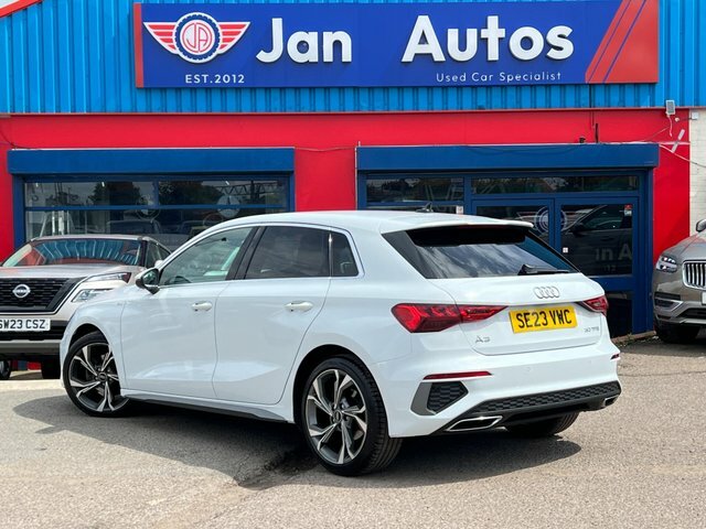 Audi A3 2023 1.0 Tfsi 30 S Line Sportback S Tronic Euro 6 White #2