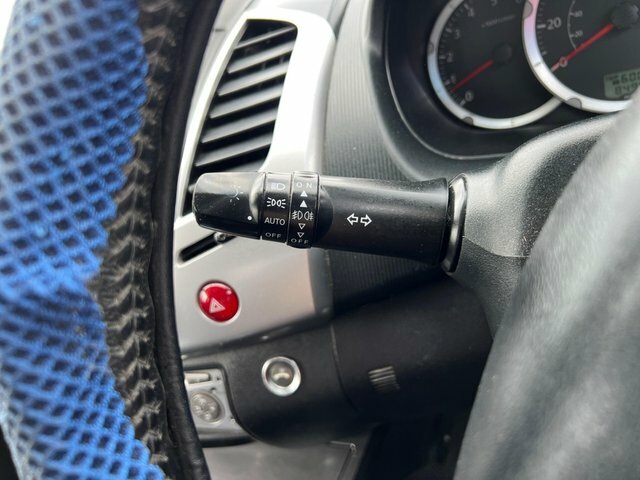 Mitsubishi L200 Black #25