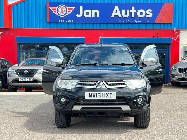 Mitsubishi L200 Black #13