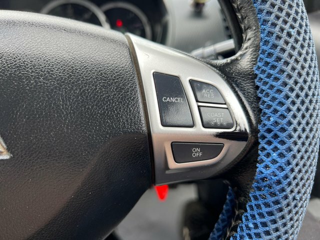 Mitsubishi L200 Black #23