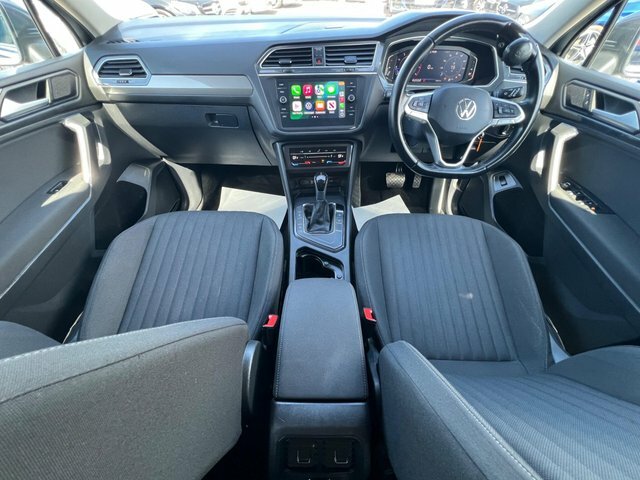 Volkswagen Tiguan Allspace 2023 1.5 Tsi Life Dsg Euro 6 Ss WU23RRO Grey #3