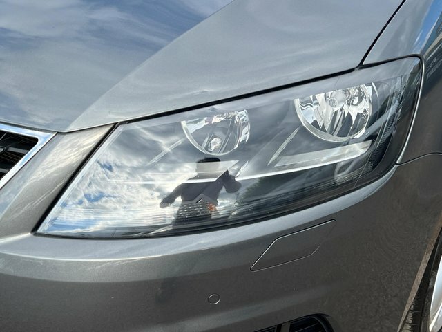 Seat Alhambra 2.0 Tdi Xcellence Dsg  #58