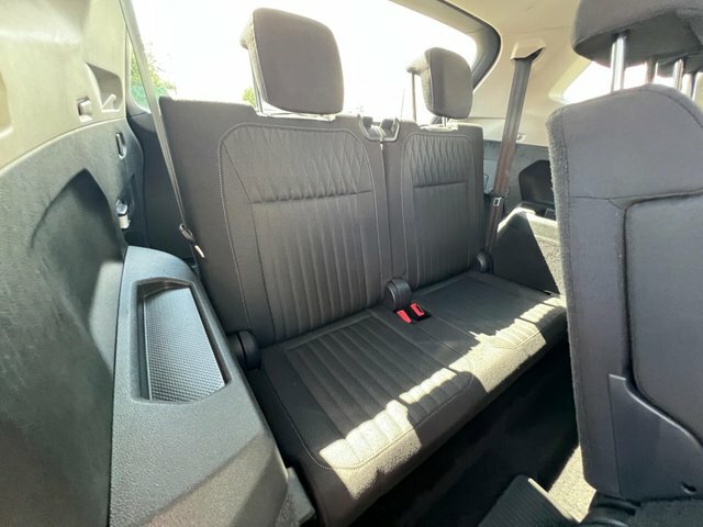 Volkswagen Tiguan Allspace 2023 1.5 Tsi Life Dsg Euro 6 Ss Silver #6