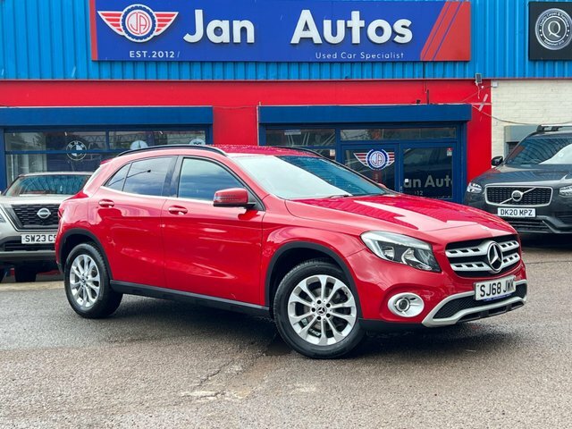Mercedes-Benz GLA Class 2018 1.6 Gla200 Se 7G-dct Euro 6 Ss Red