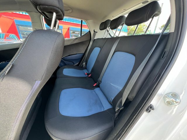 Hyundai I10 Se Silver #27