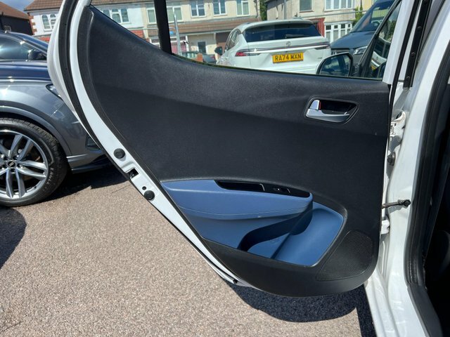 Hyundai I10 Se Silver #36