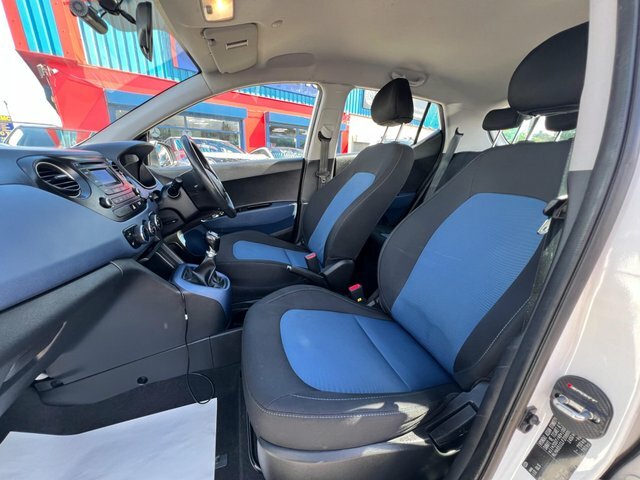Hyundai I10 Se Silver #43