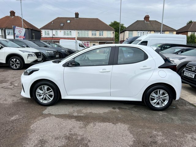 Mazda 2 2025 1.5H Centre-line Cvt Euro 6 Ss White #4