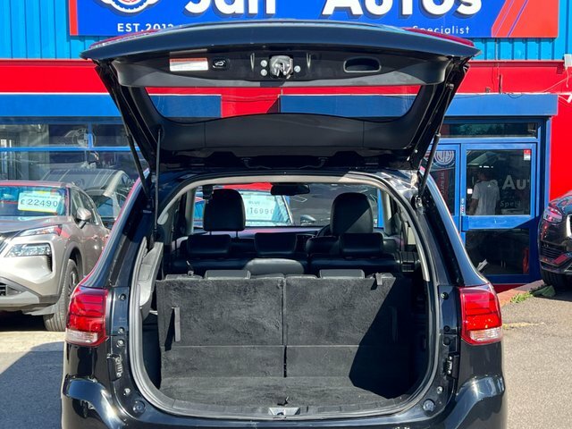 Mitsubishi Outlander 2.4 Phev Reflex Plus Commercial White #44