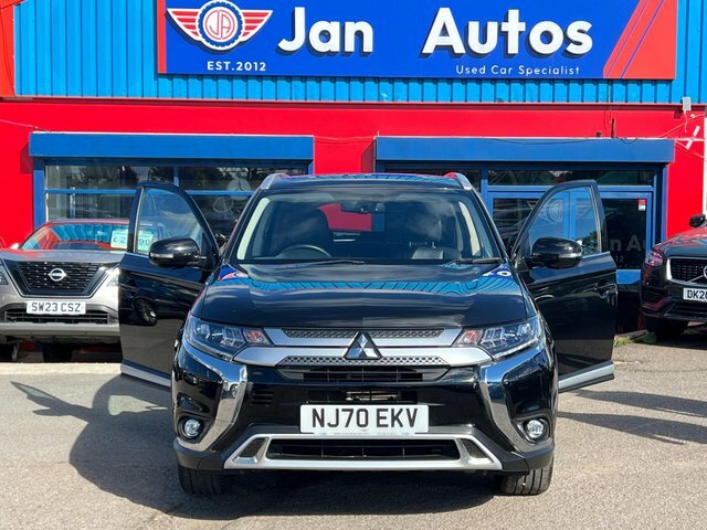 Mitsubishi Outlander 2.4 Phev Reflex Plus Commercial White #21