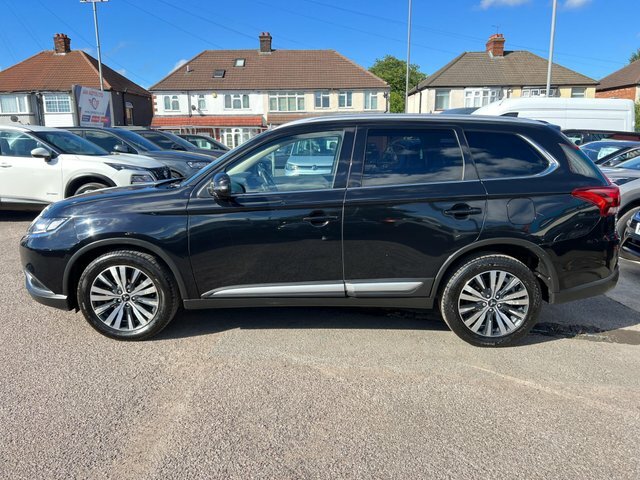 Mitsubishi Outlander 2.4 Phev Reflex Plus Commercial White #13
