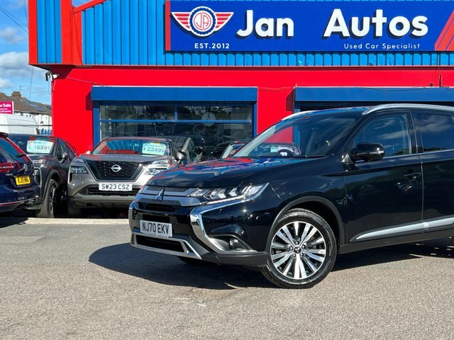 Mitsubishi Outlander 2.4 Phev Reflex Plus Commercial White #53