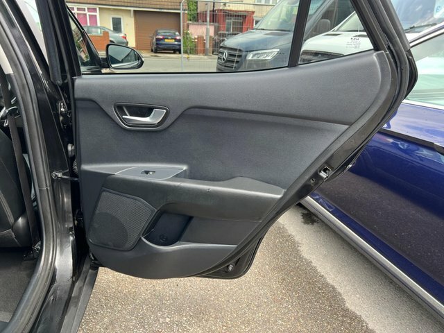 Kia Stonic 1.0 T-gdi 98Bhp 2 Isg Black #40