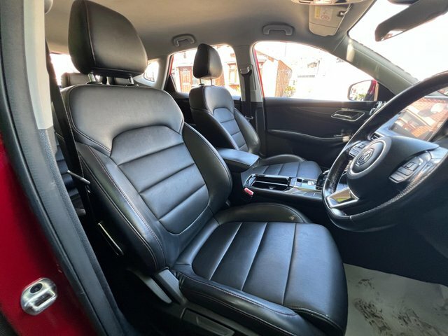 MG HS 2023 1.5 T-gdi Se Dct Euro 6 Ss Red #4