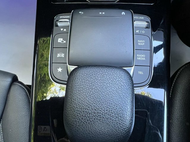 Mercedes-Benz CLA Class Cla 35 Premium Plus 4Matic Tip  #52
