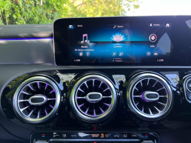 Mercedes-Benz CLA Class Cla 35 Premium Plus 4Matic Tip  #35