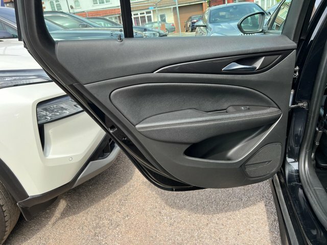Vauxhall Insignia 1.5T Sri Vx-line Nav Hatchback Black #40