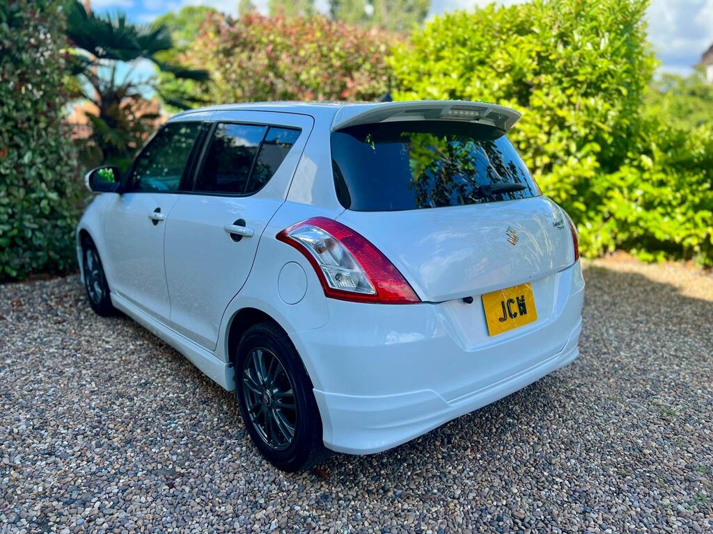 Suzuki Swift Sz4 White #5