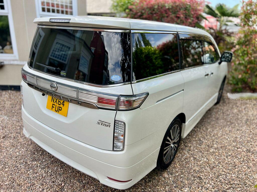Nissan Elgrand Vip White #11