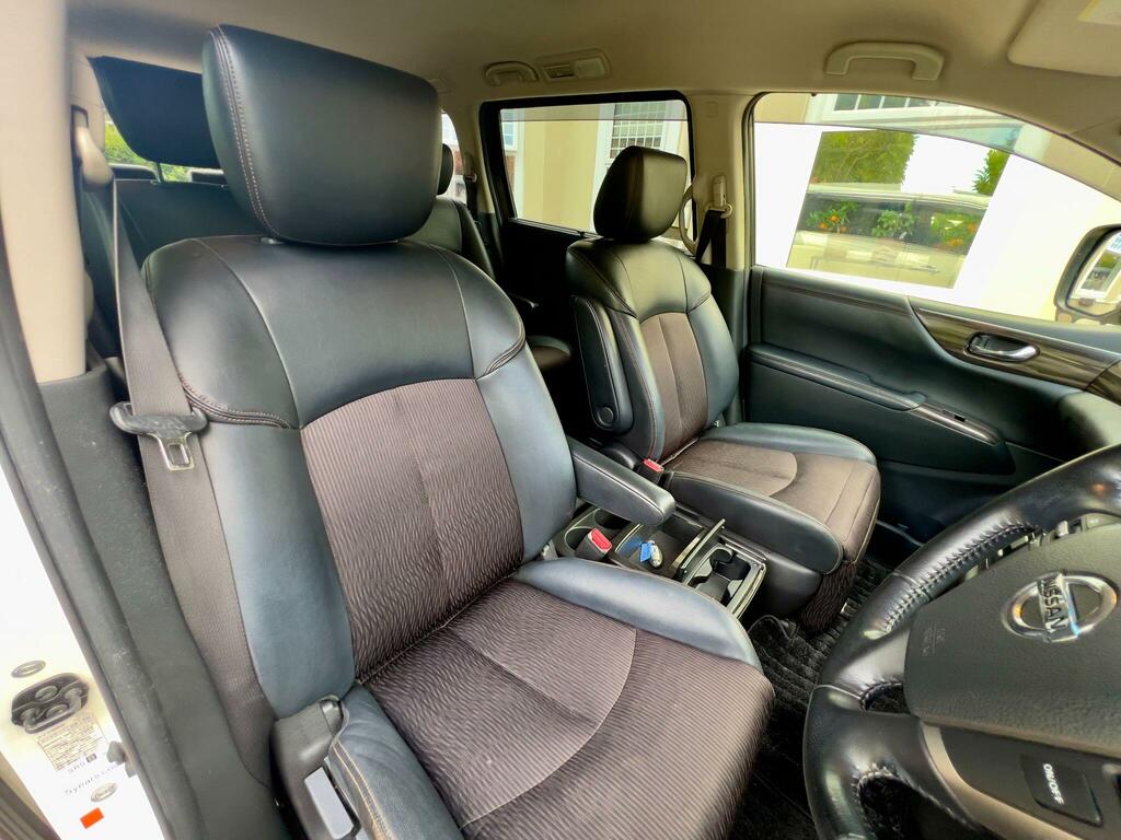Nissan Elgrand Vip White #14