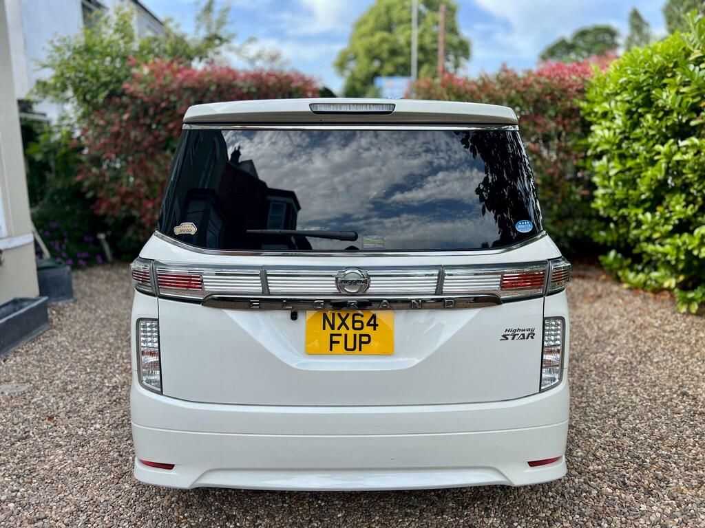 Nissan Elgrand 3.5 V6 Highway Star 4Wd White #5