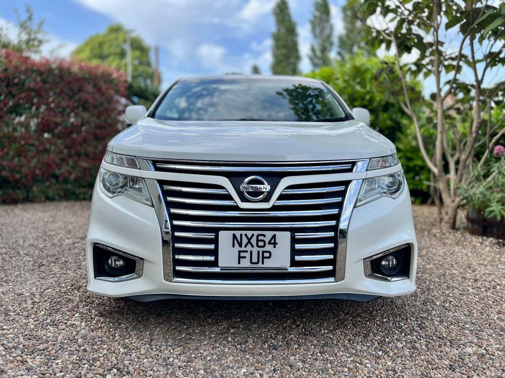 Nissan Elgrand 3.5 V6 Highway Star 4Wd White #2