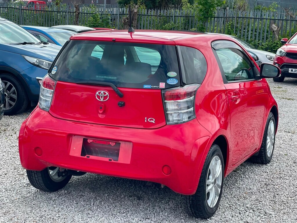Toyota IQ 1.0 Vvt-i Multidrive Euro 4 Red #6