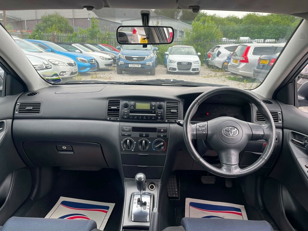 Toyota Corolla 1.6 Vvt-i T Spirit Hatchback Silver #22