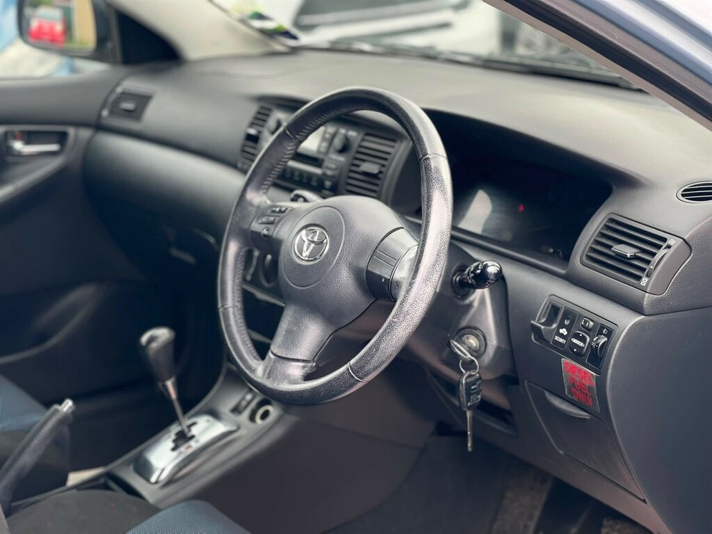 Toyota Corolla 1.6 Vvt-i T Spirit Hatchback Silver #19