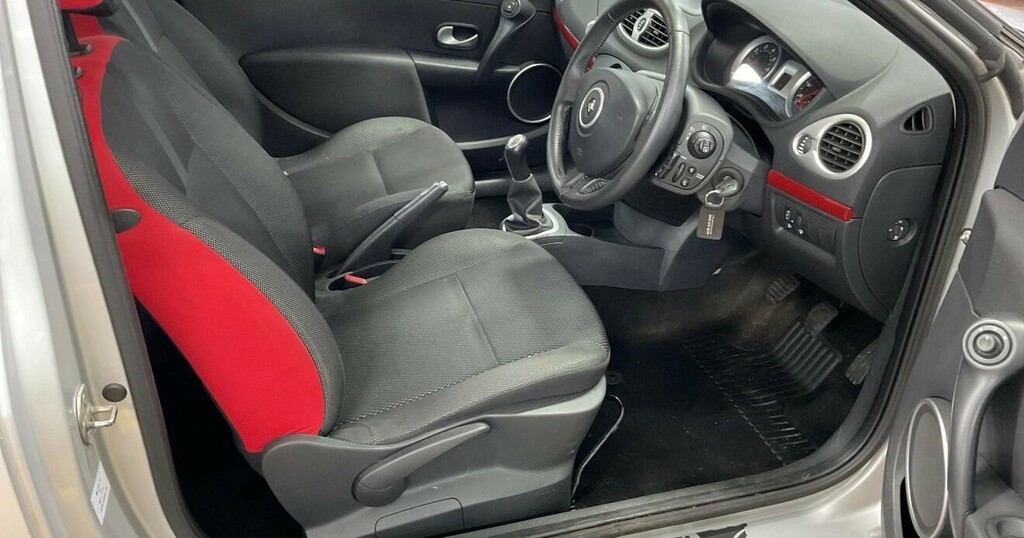 Renault Clio Hatchback Blue #10