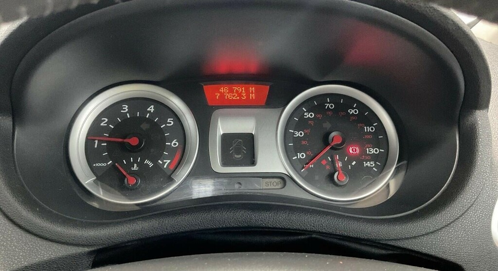 Renault Clio Hatchback Blue #11
