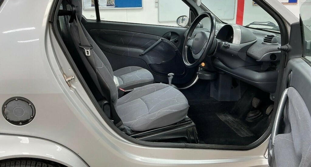 Smart Fortwo 0.7 City Passion Hatchback Silver #9