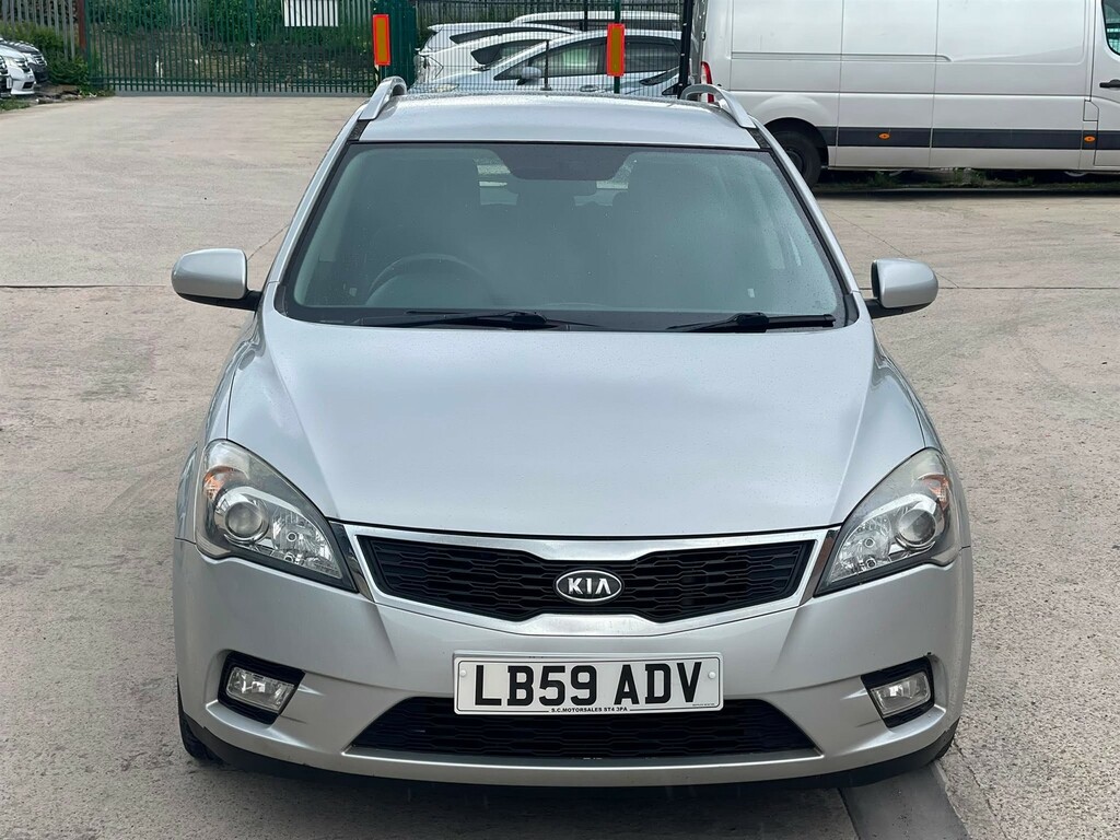 Kia Ceed 1.6 Crdi 2 Sports Wagon Euro 4 #2