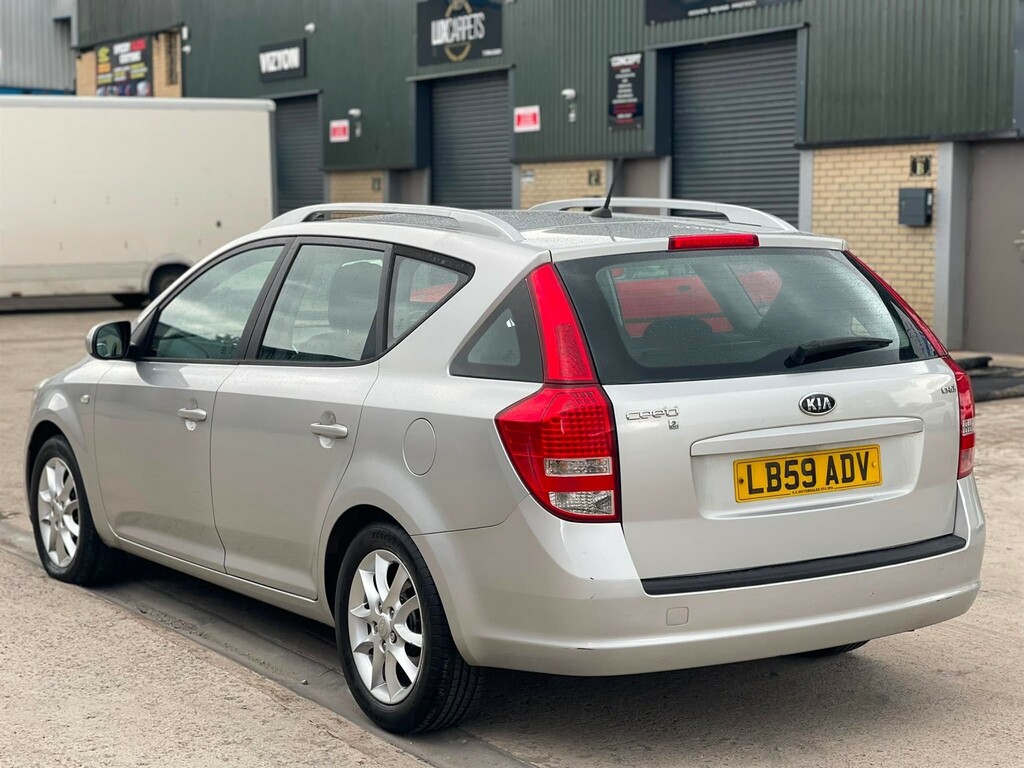 Kia Ceed 1.6 Crdi 2 Sports Wagon Euro 4 #6