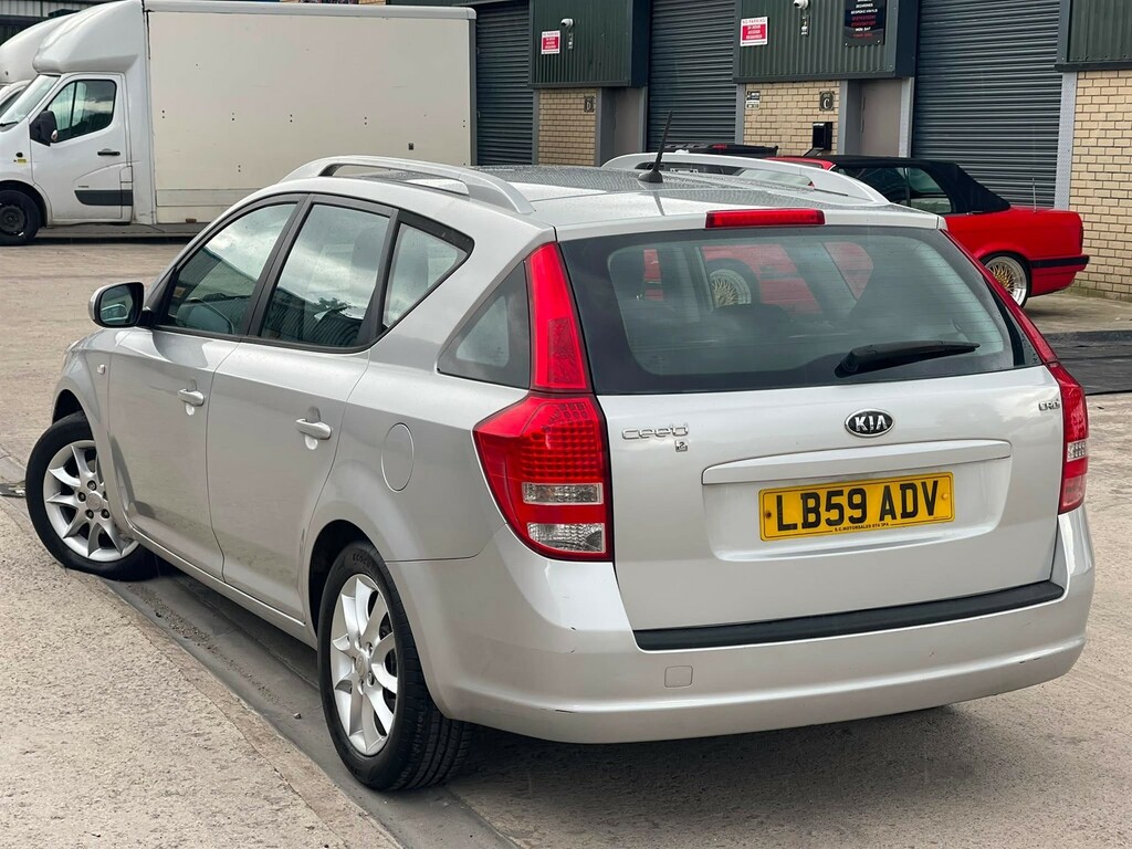 Kia Ceed 1.6 Crdi 2 Sports Wagon Euro 4 #5