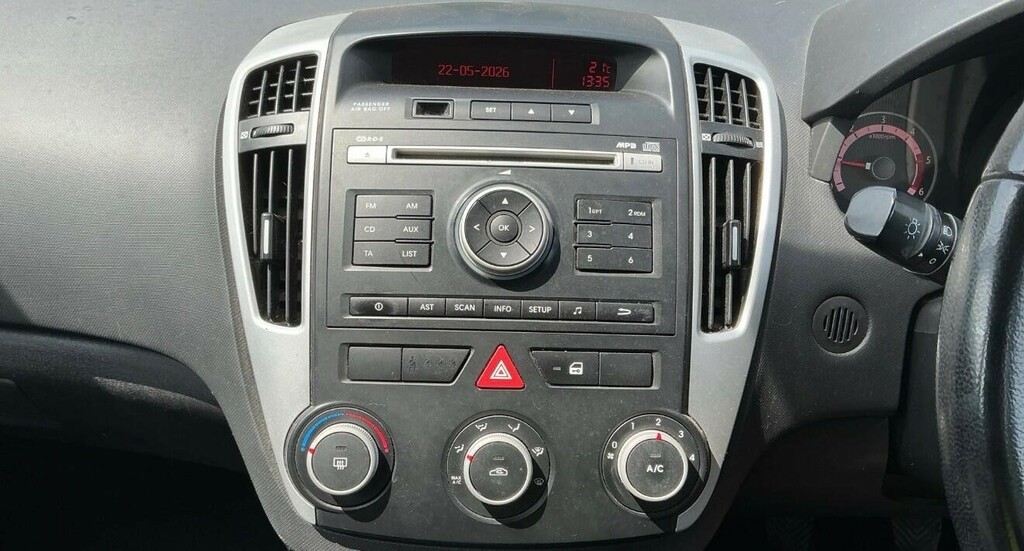 Kia Ceed 1.6 Crdi Gs Brown #10
