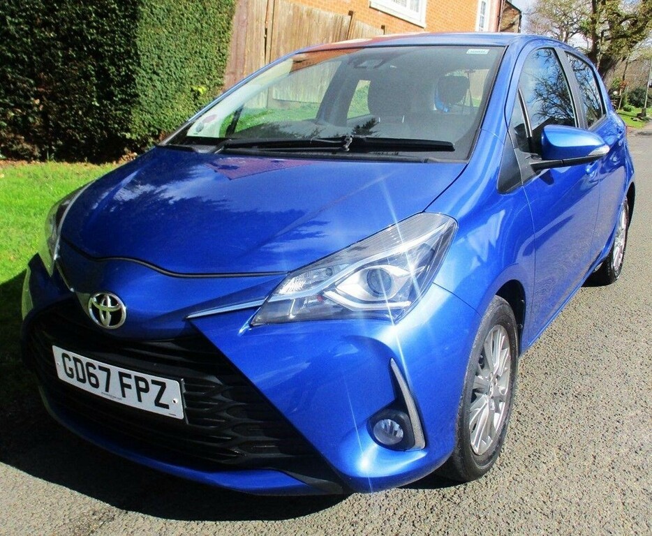 Toyota Yaris Icon Tech Grey #26