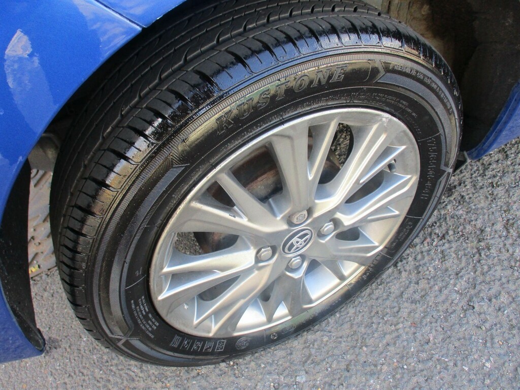 Toyota Yaris Icon Tech Grey #19