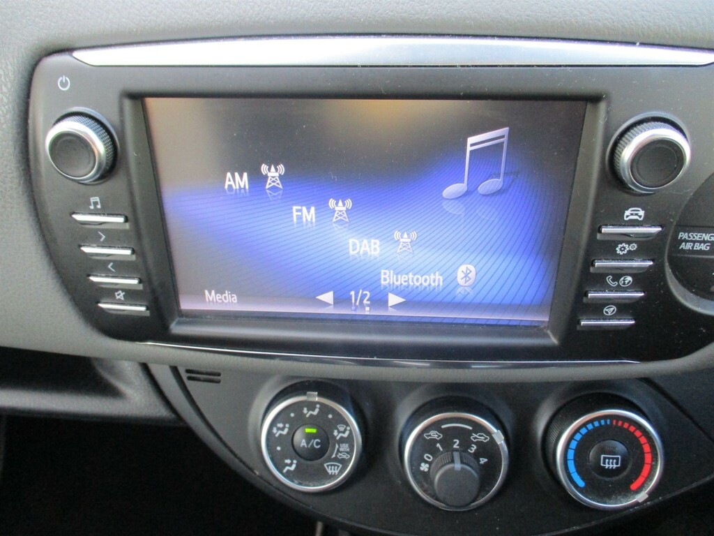 Toyota Yaris Icon Tech Grey #24