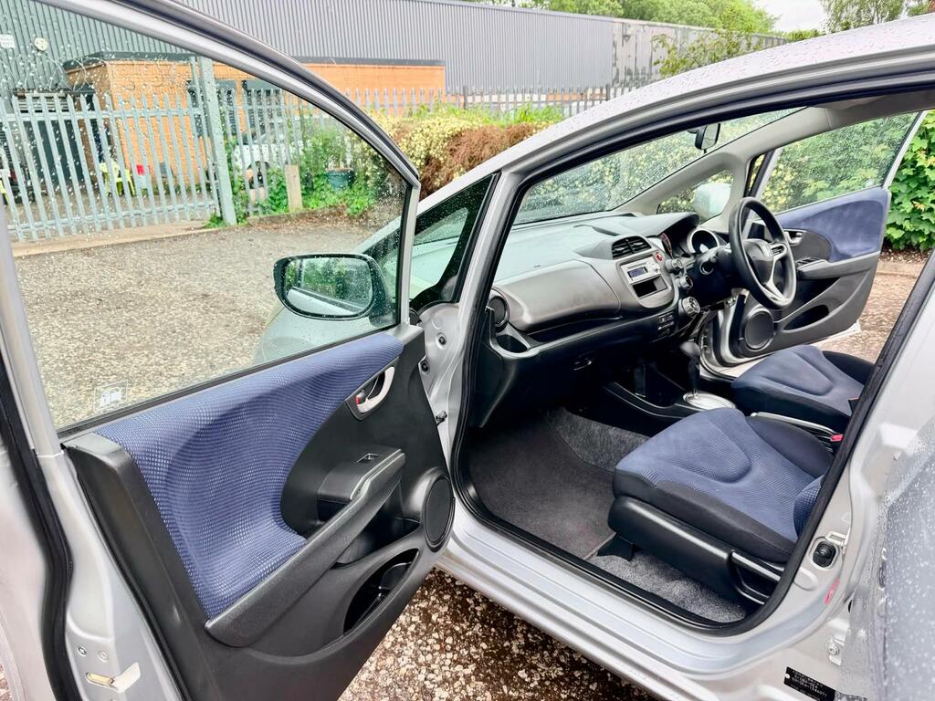 Honda Fit Hatchback Blue #10