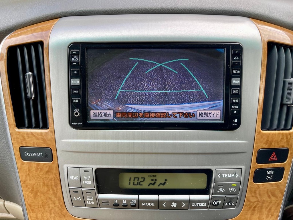 Toyota Alphard #19