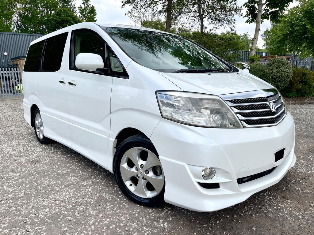 Toyota Alphard #1